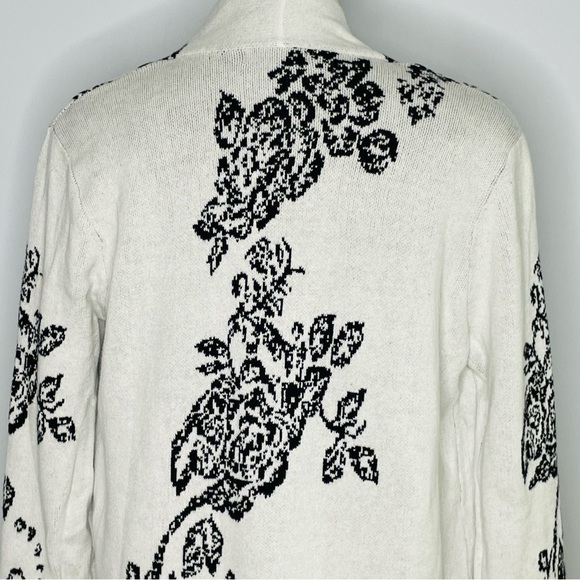 Grace White with Black Florals Open Cardigan- Size Large- NWT - Picture 7 of 9